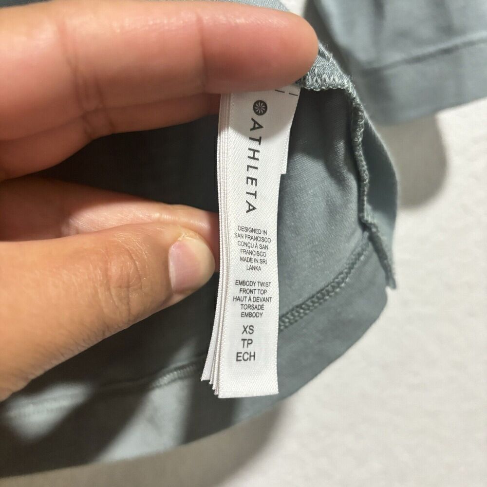 Athleta Embody Twist Front Top Sage Green Size Xsmall Elbow Sleeve - Picture 5 of 8